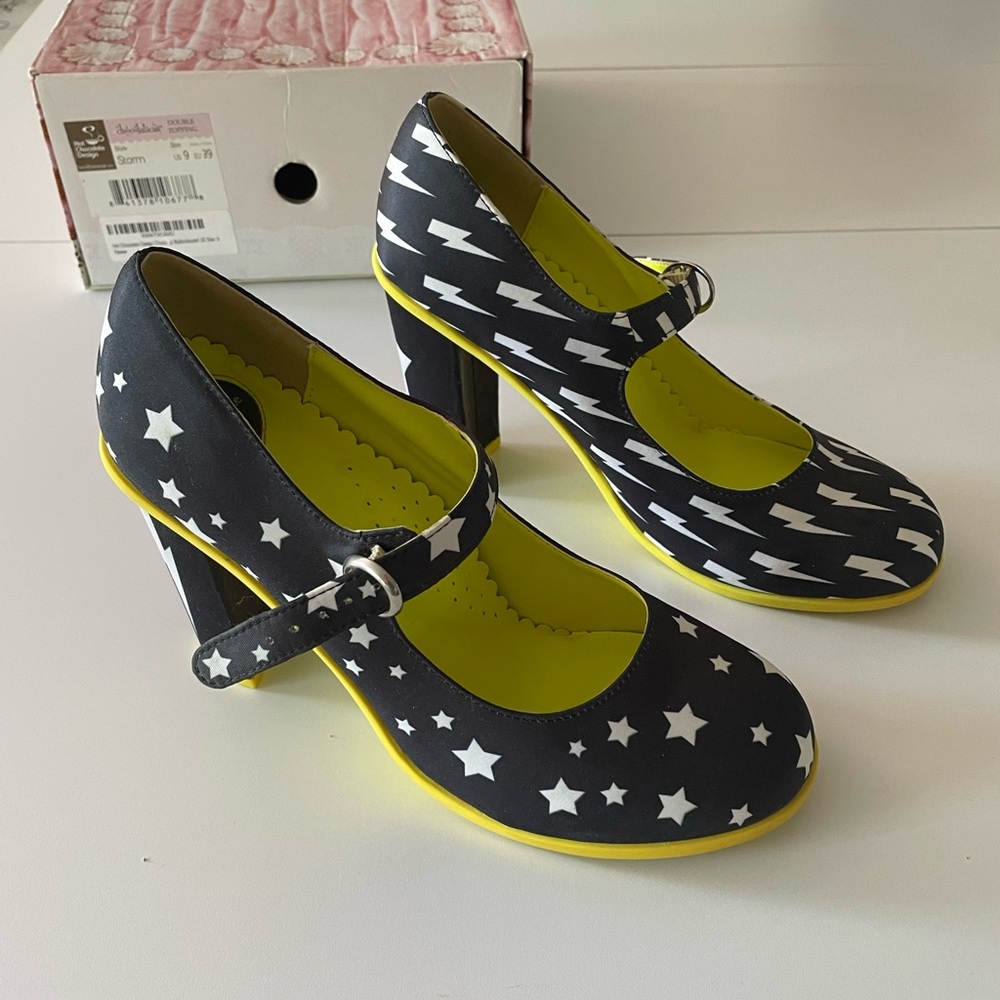 Hot Chocolate Designs Size 9.5/ 39 “Storm” Mary Jane Heels